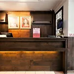 Zen Rooms Basic Near Ktm Sentul